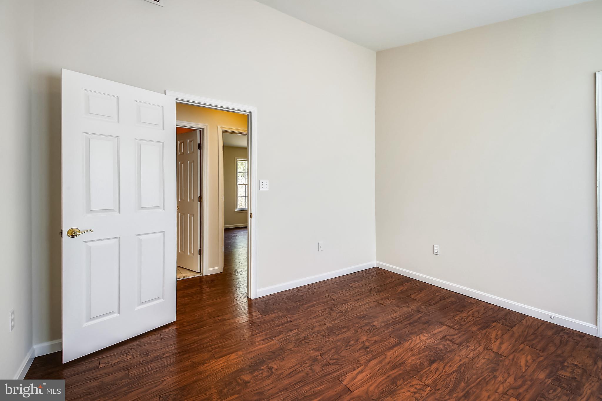 WOODLAWN HEIGHTS - Residential