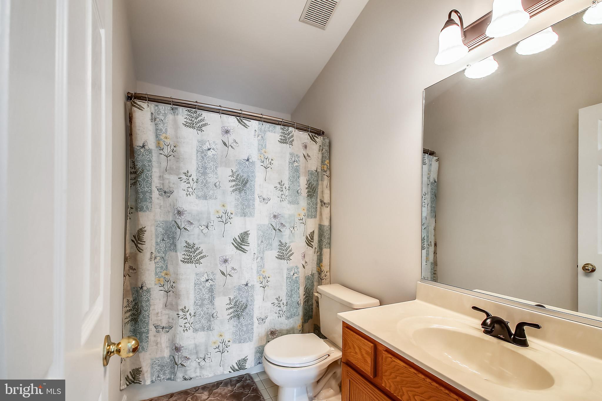 WOODLAWN HEIGHTS - Residential