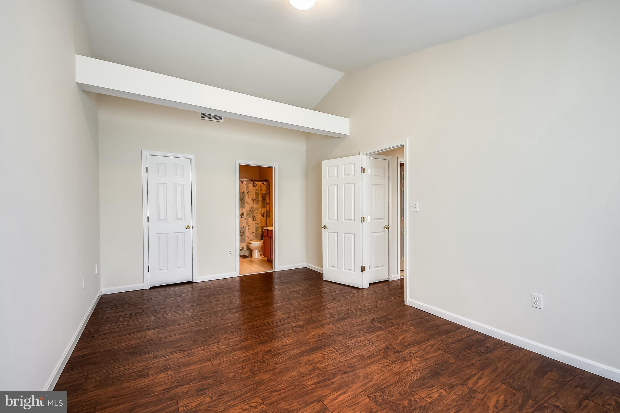 WOODLAWN HEIGHTS - Residential