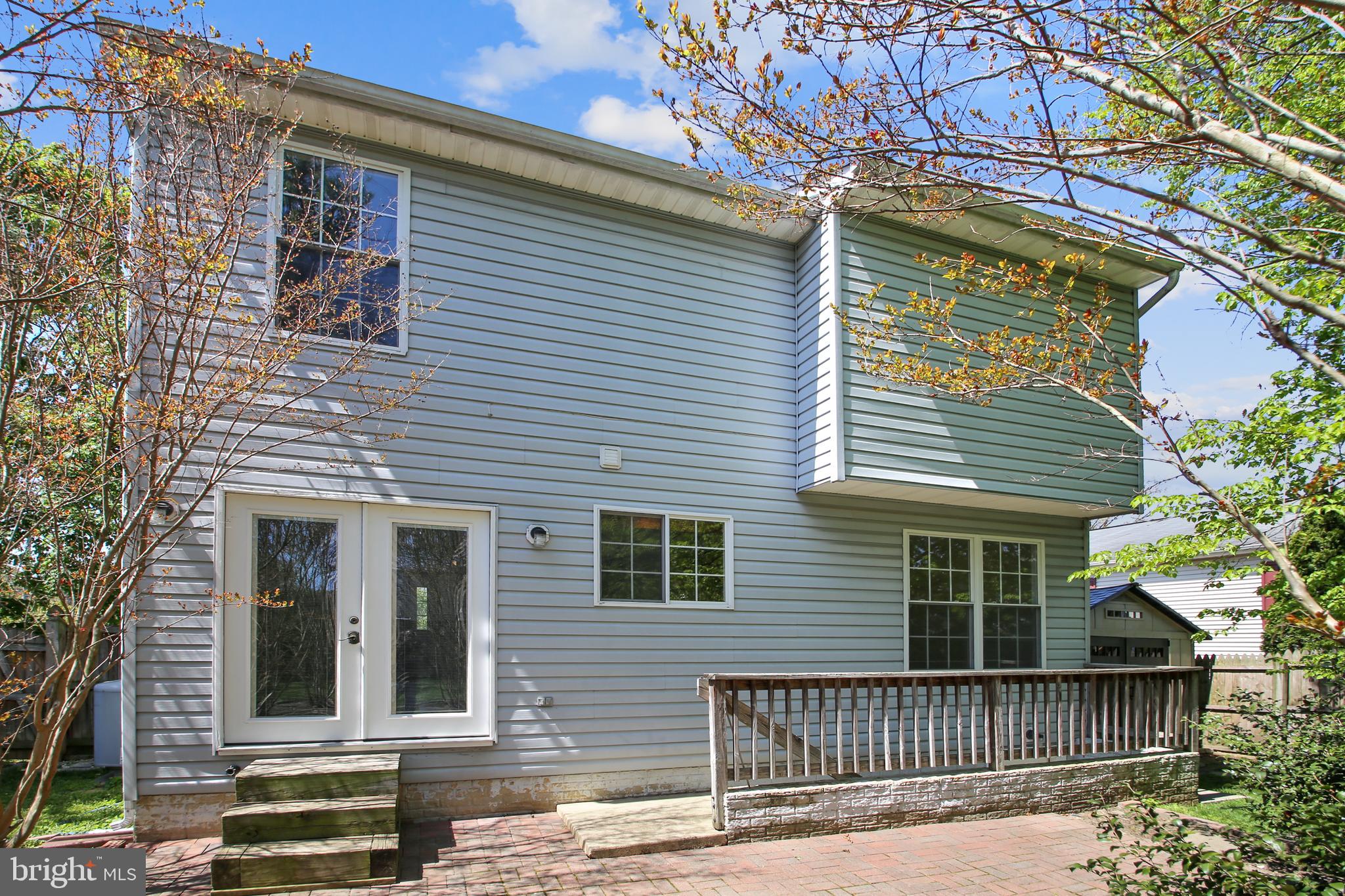 WOODLAWN HEIGHTS - Residential