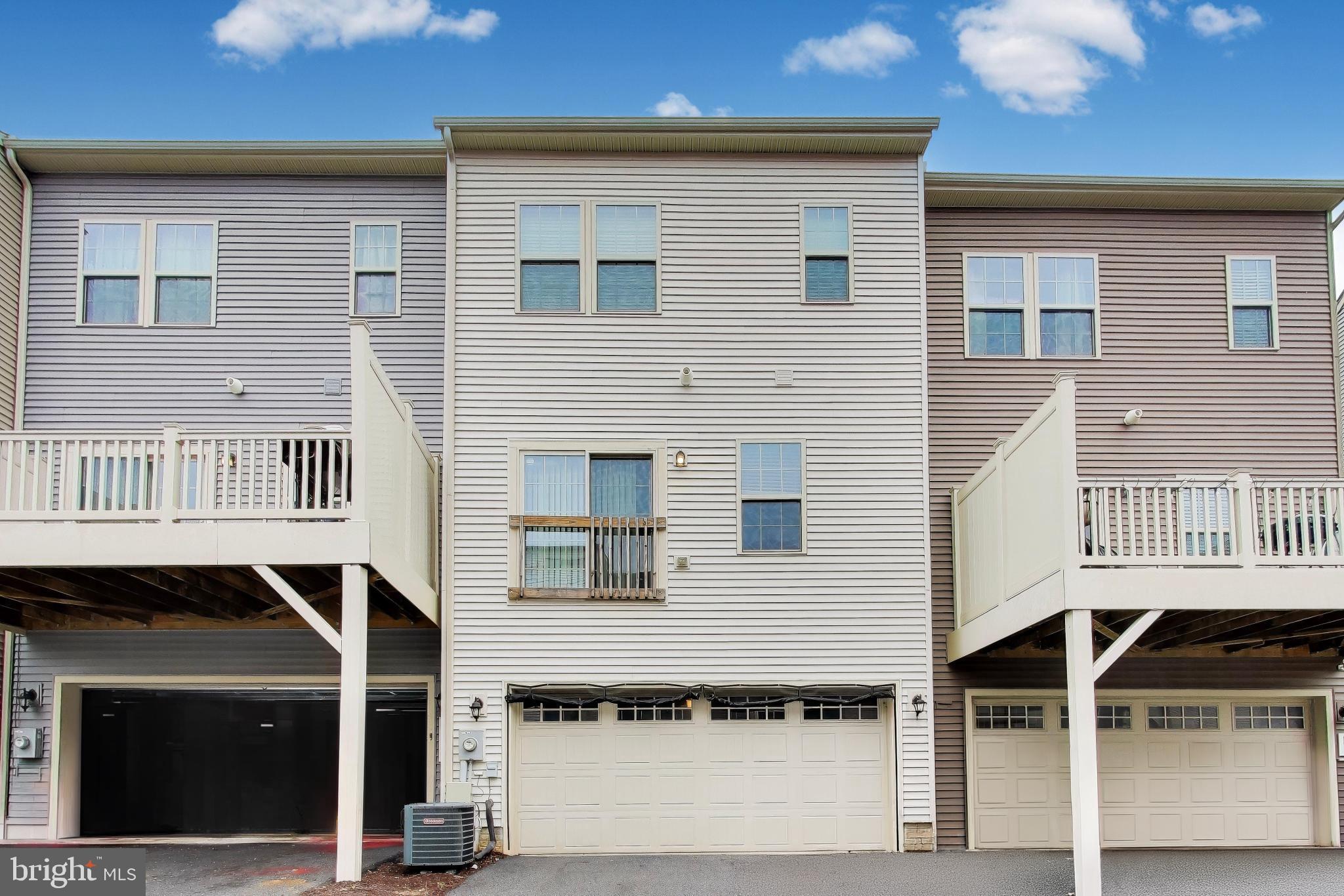 TIMOTHY BRANCH TOWNS - Residential