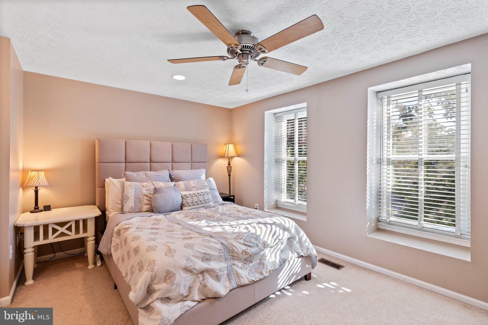 TRAILWOOD - Residential