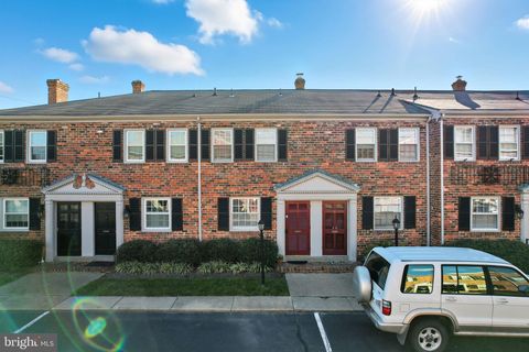 403 N HAMILTON STREET J RICHMOND VA 23221