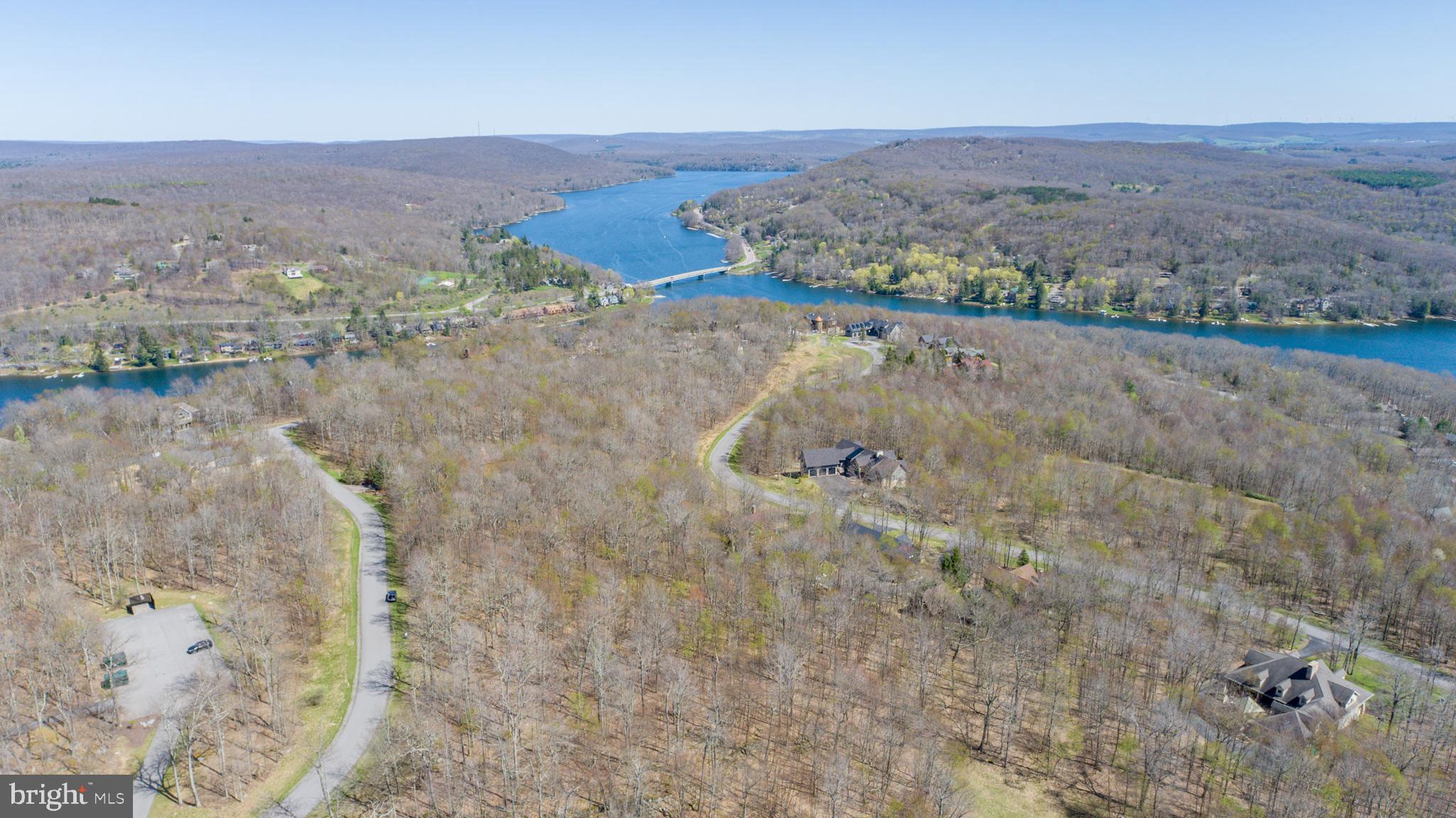 DEEP CREEK HIGHLANDS - Land