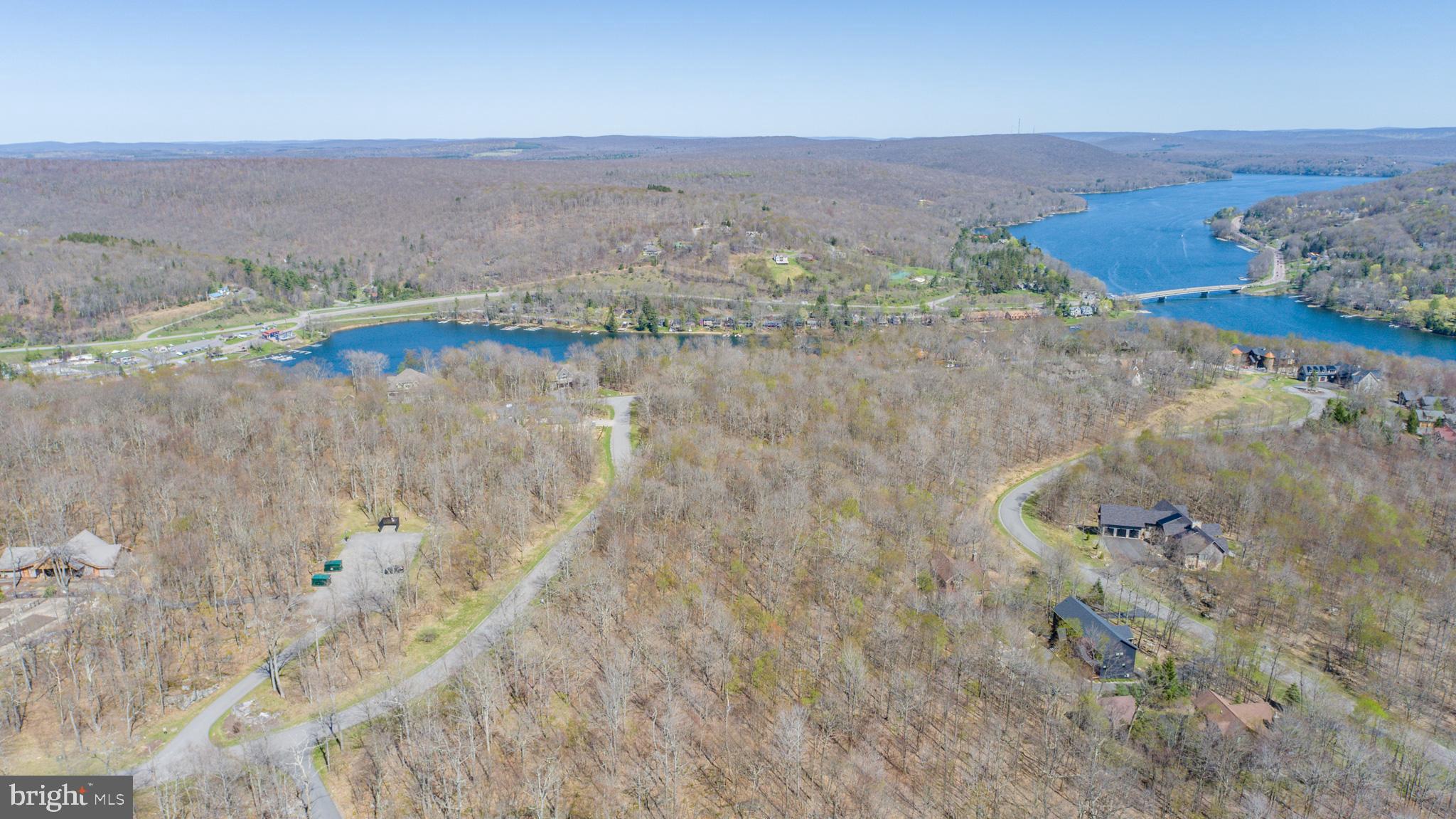 DEEP CREEK HIGHLANDS - Land