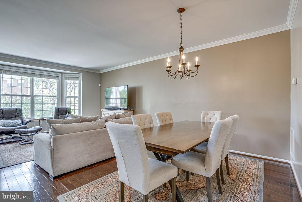 GOVERNORS GROVE - Residential Lease