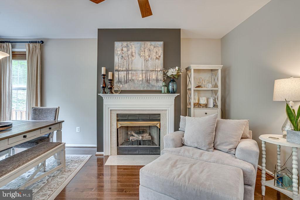 GOVERNORS GROVE - Residential Lease