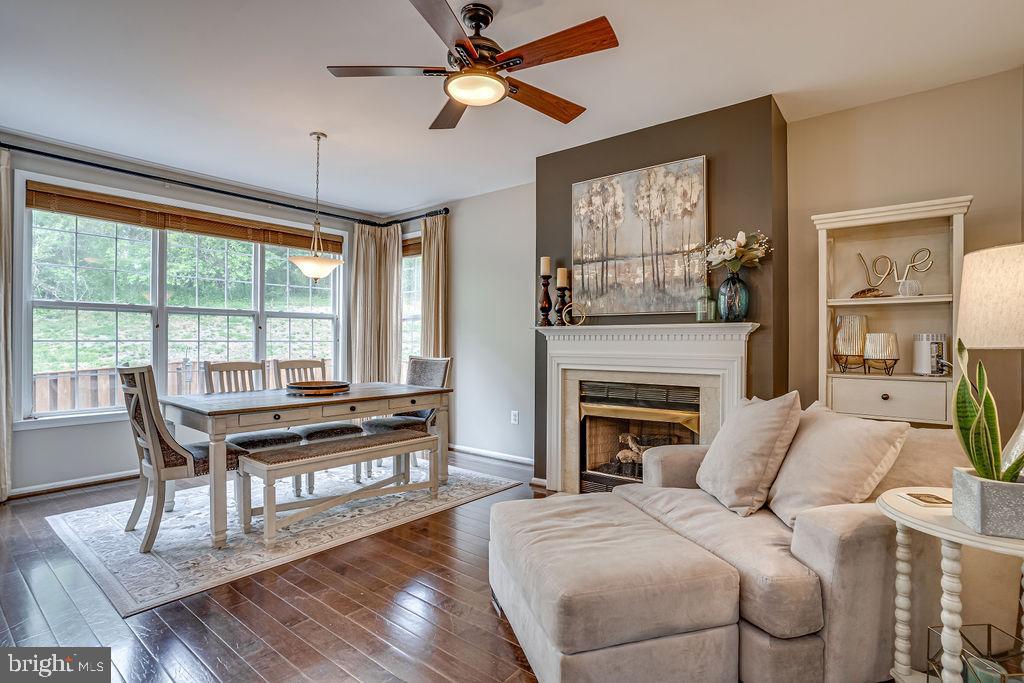 GOVERNORS GROVE - Residential Lease