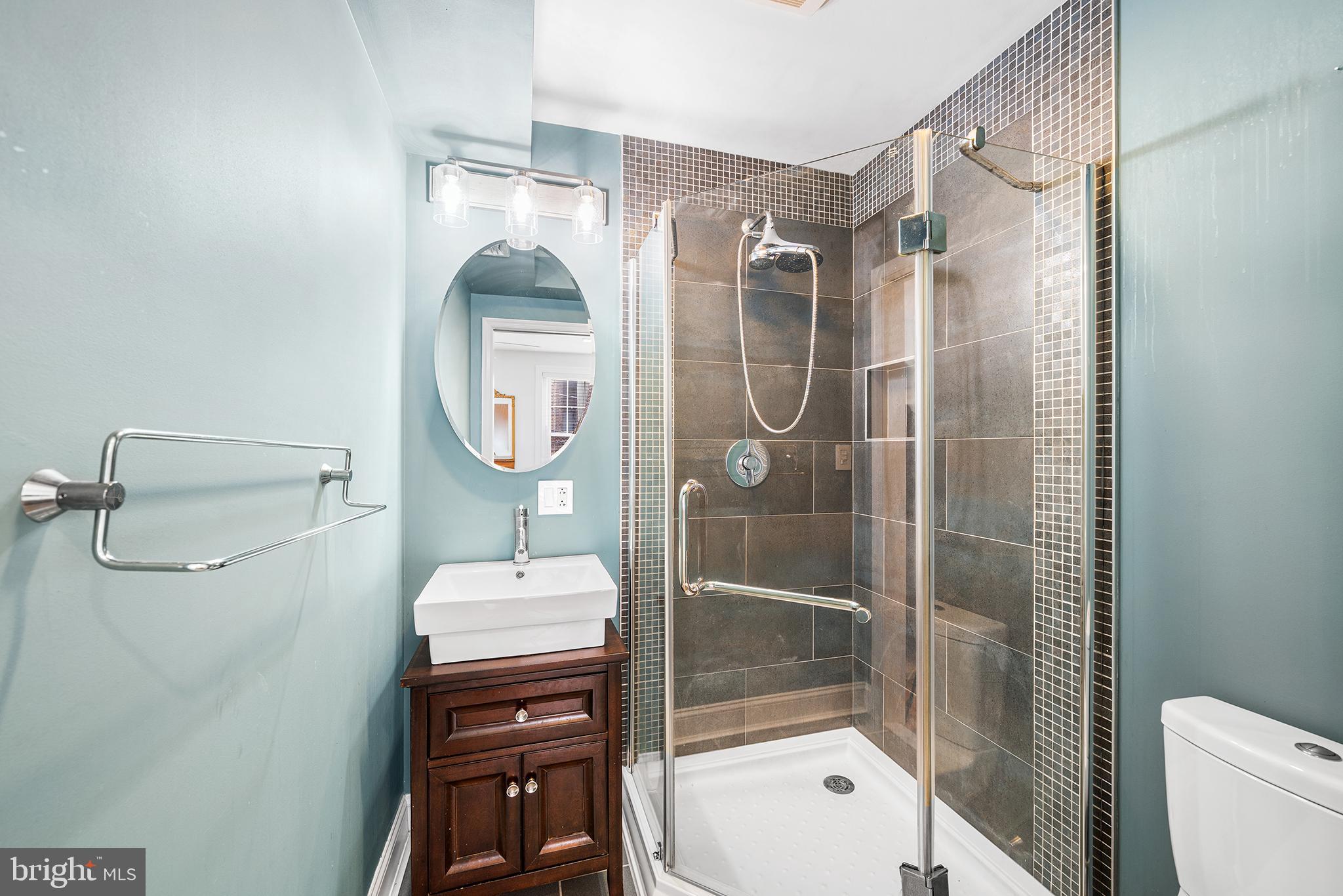 FISHTOWN - Residential Lease