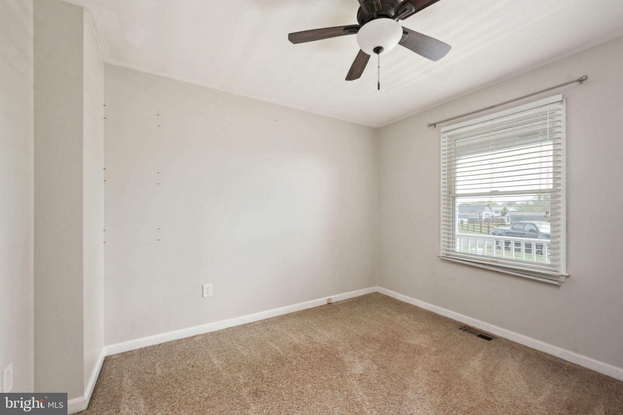 CRESTWOOD KNOLLS PH 1 - Residential
