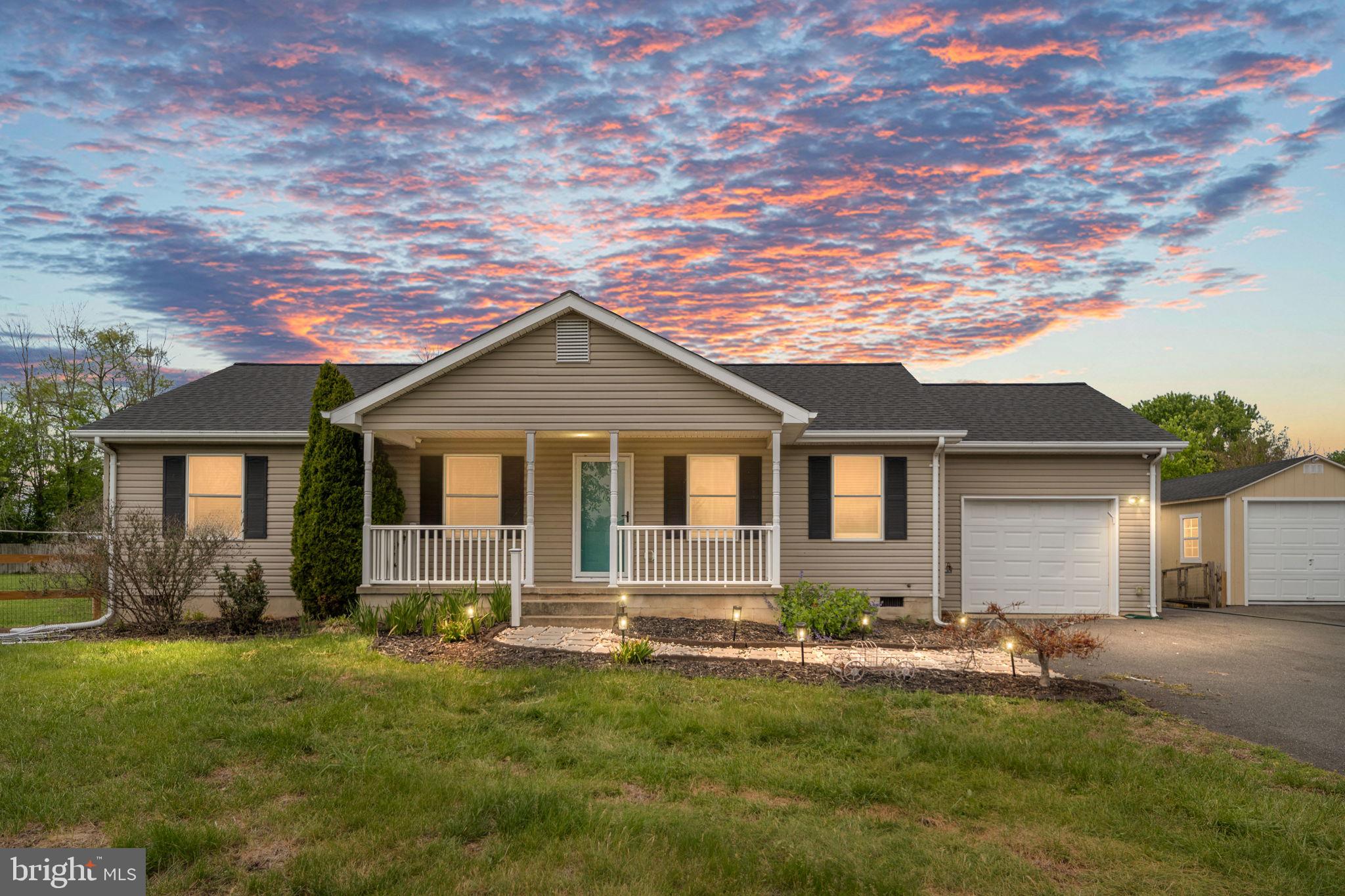 CRESTWOOD KNOLLS PH 1 - Residential