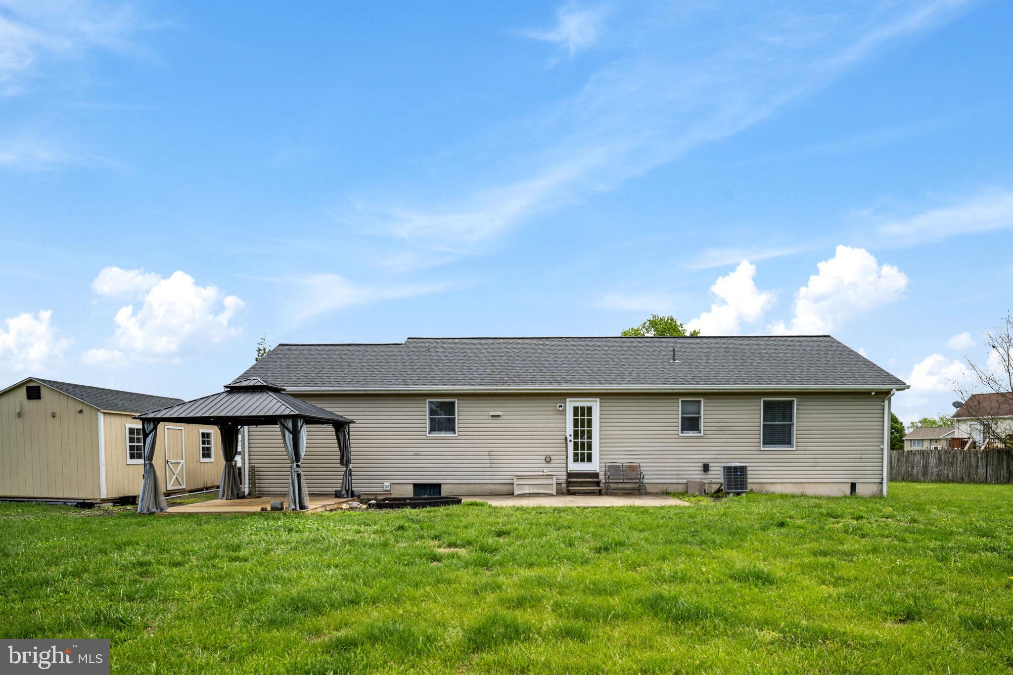 CRESTWOOD KNOLLS PH 1 - Residential