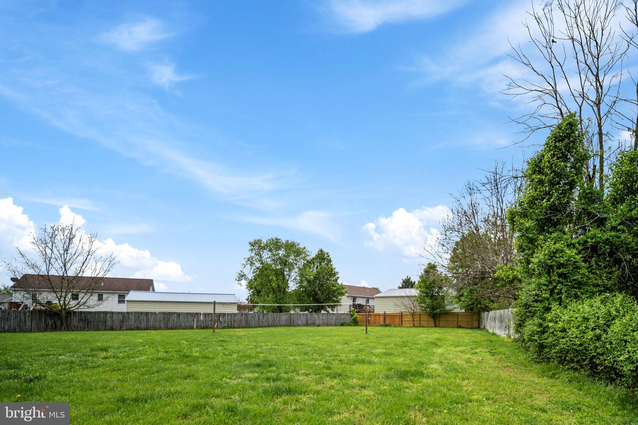 CRESTWOOD KNOLLS PH 1 - Residential