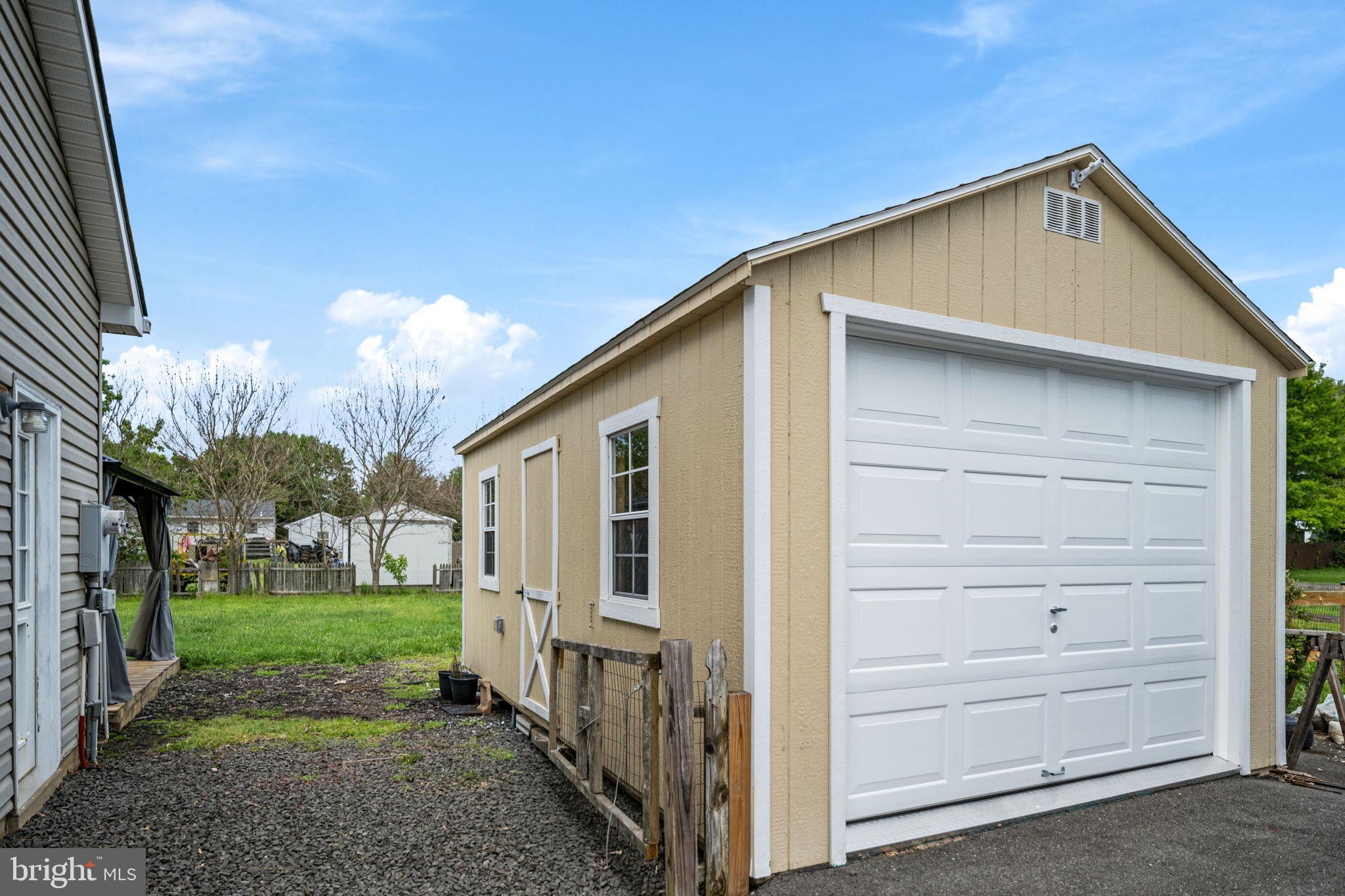 CRESTWOOD KNOLLS PH 1 - Residential