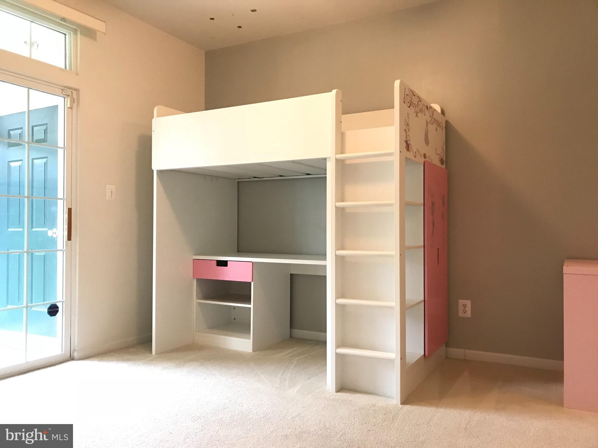 RIDGES AT BELMONT - Residential