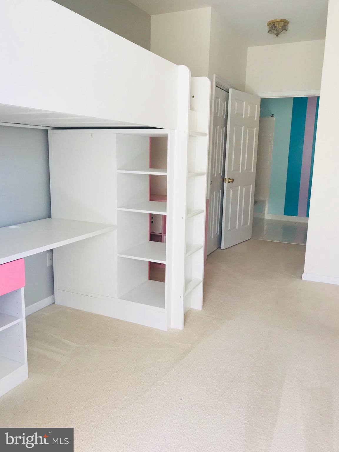 RIDGES AT BELMONT - Residential