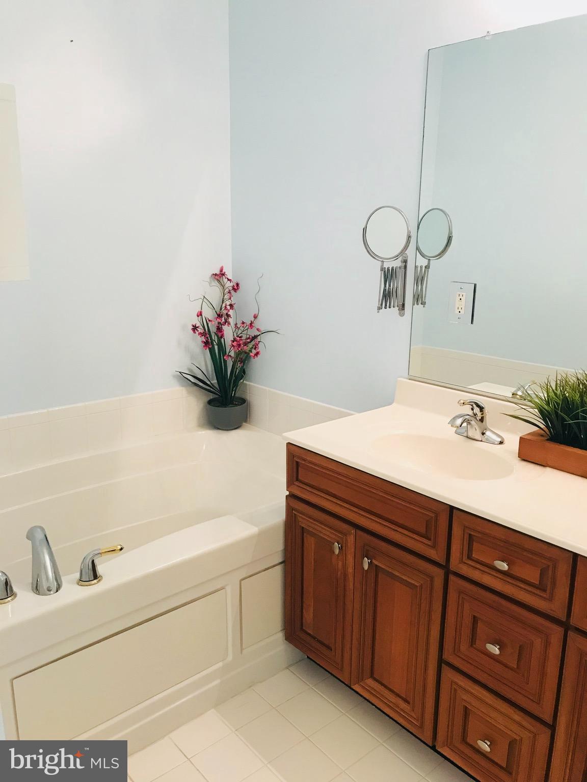 RIDGES AT BELMONT - Residential