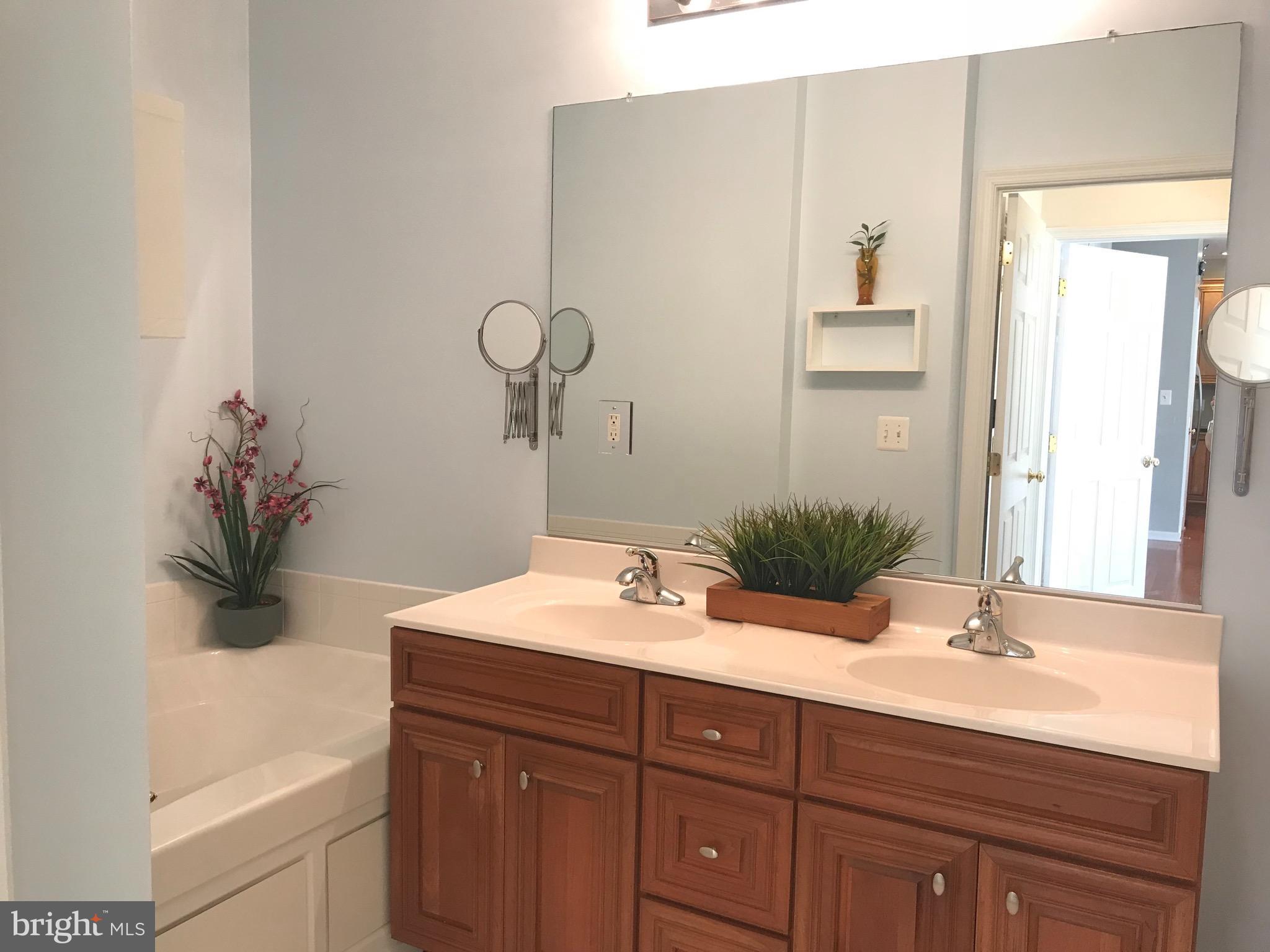 RIDGES AT BELMONT - Residential