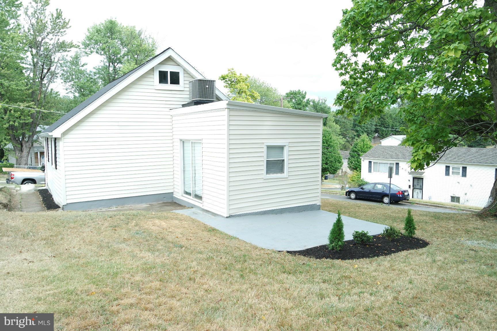 BRADBURY HEIGHTS - Residential