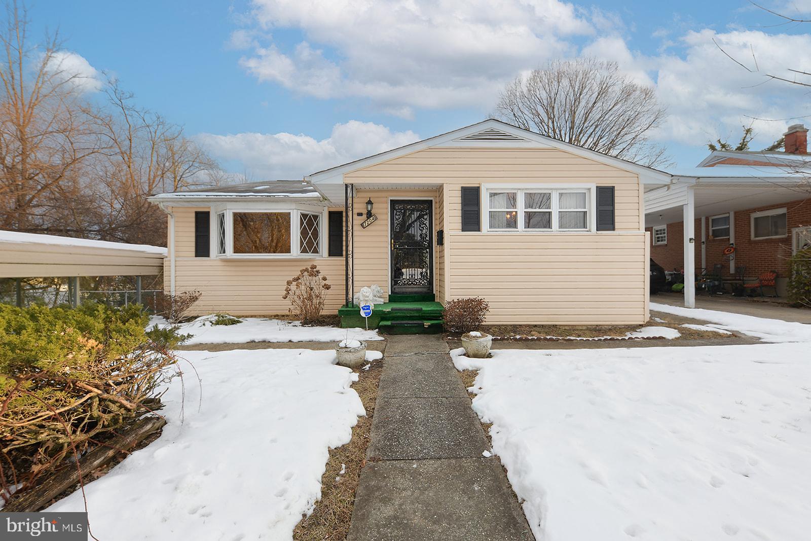 WINDSOR FARMS - Residential