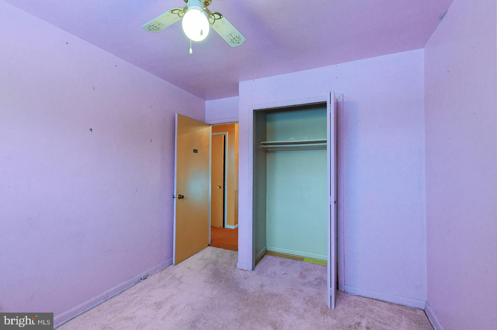 WINDSOR FARMS - Residential