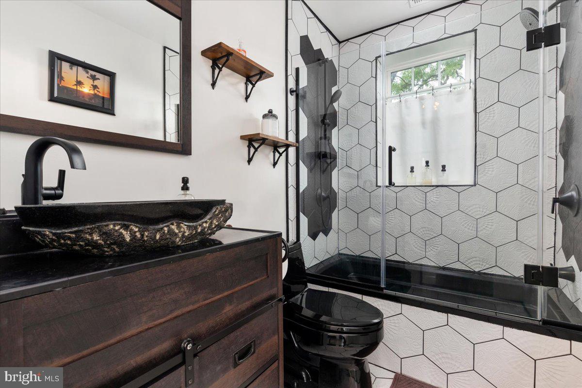 FAIRLINGTON VILLAGES - Residential