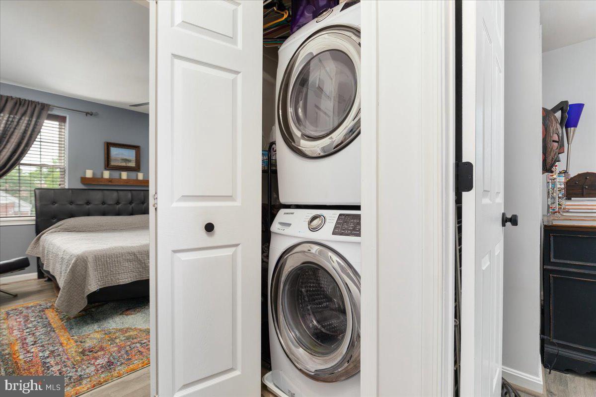 FAIRLINGTON VILLAGES - Residential