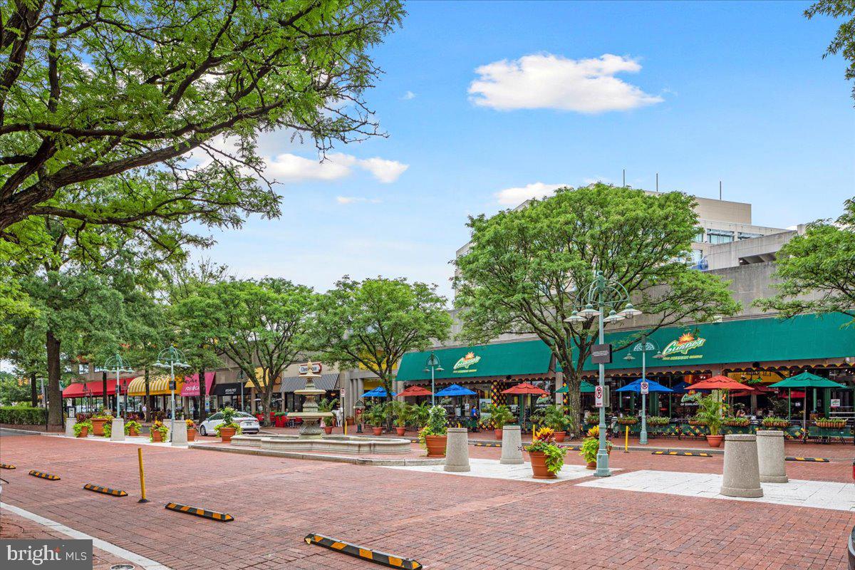 FAIRLINGTON VILLAGES - Residential