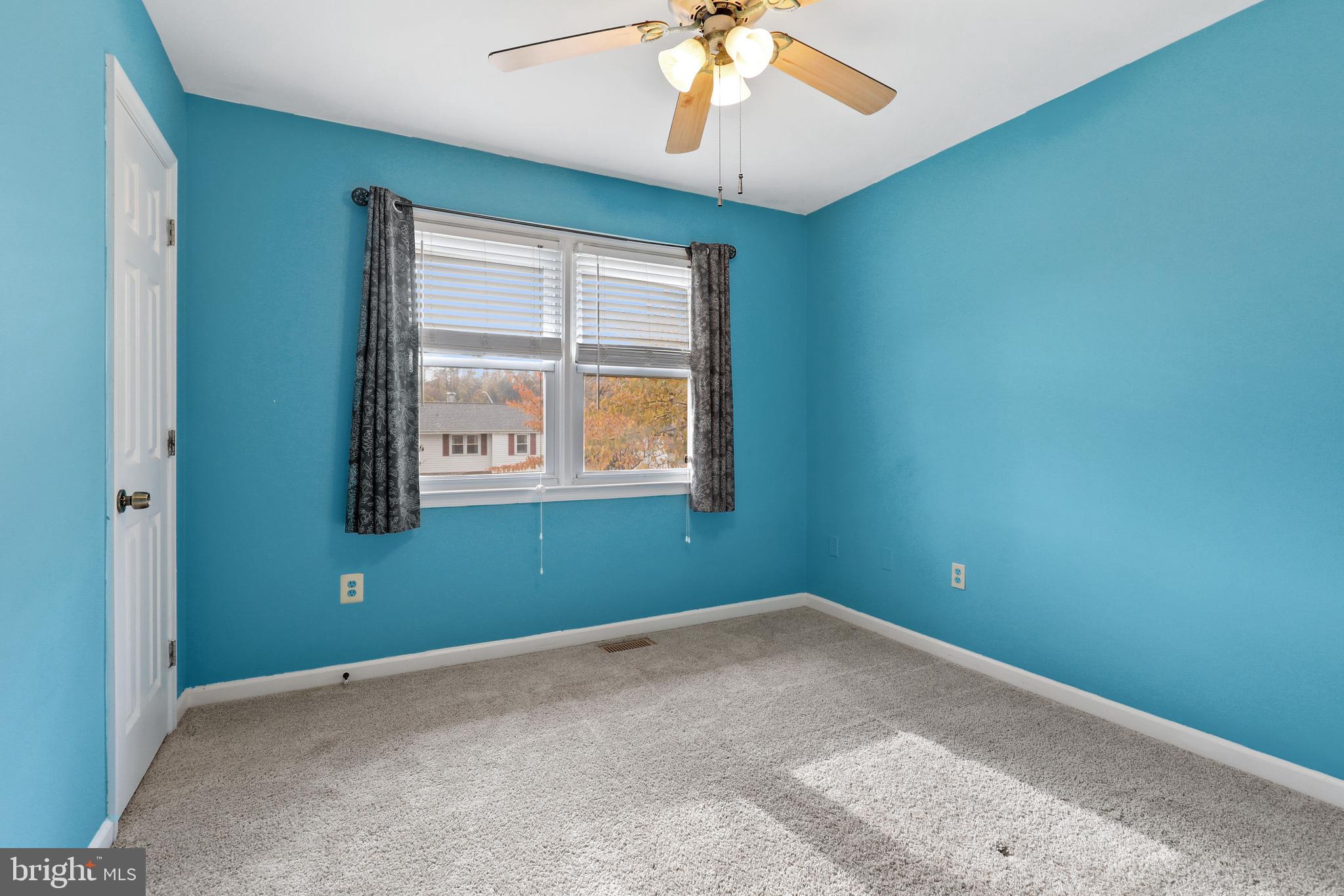 ORCHARD HILLS - Residential