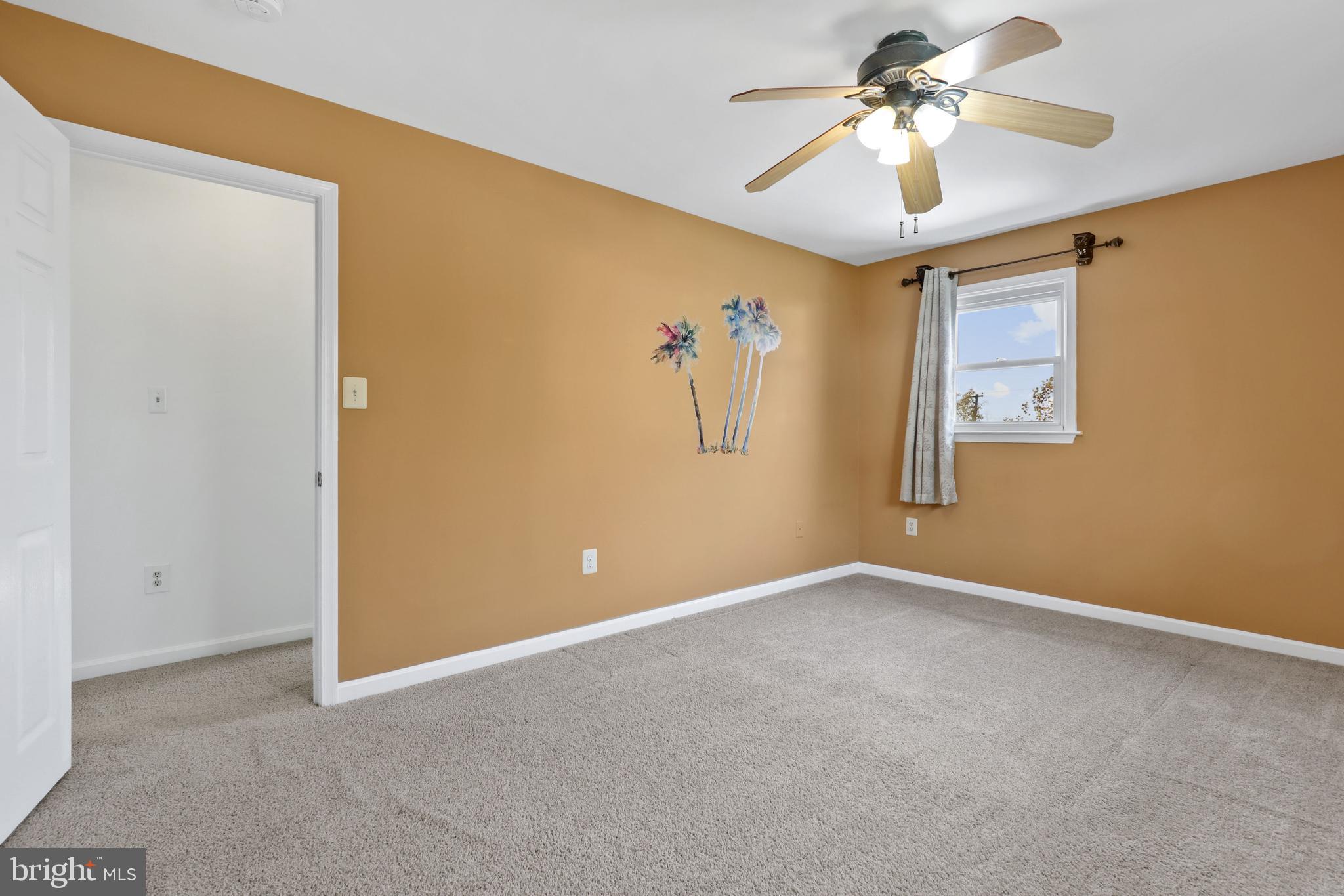 ORCHARD HILLS - Residential