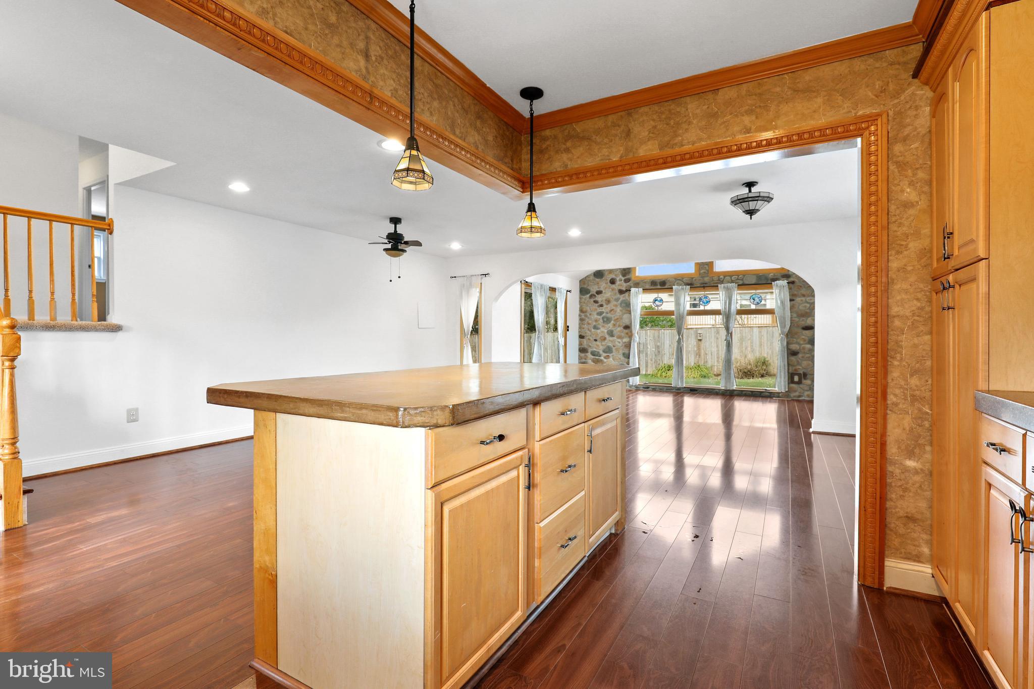 ORCHARD HILLS - Residential