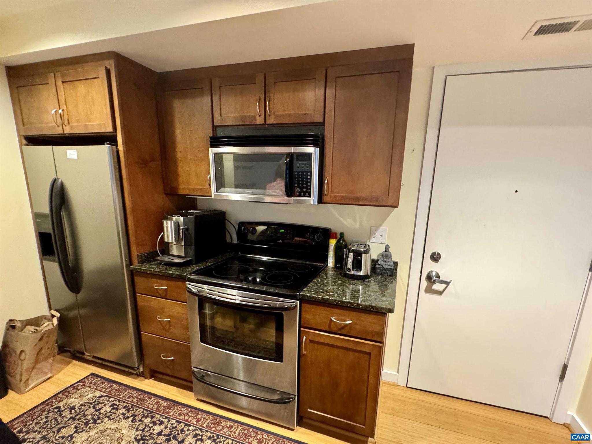 THE BARRINGER - Residential