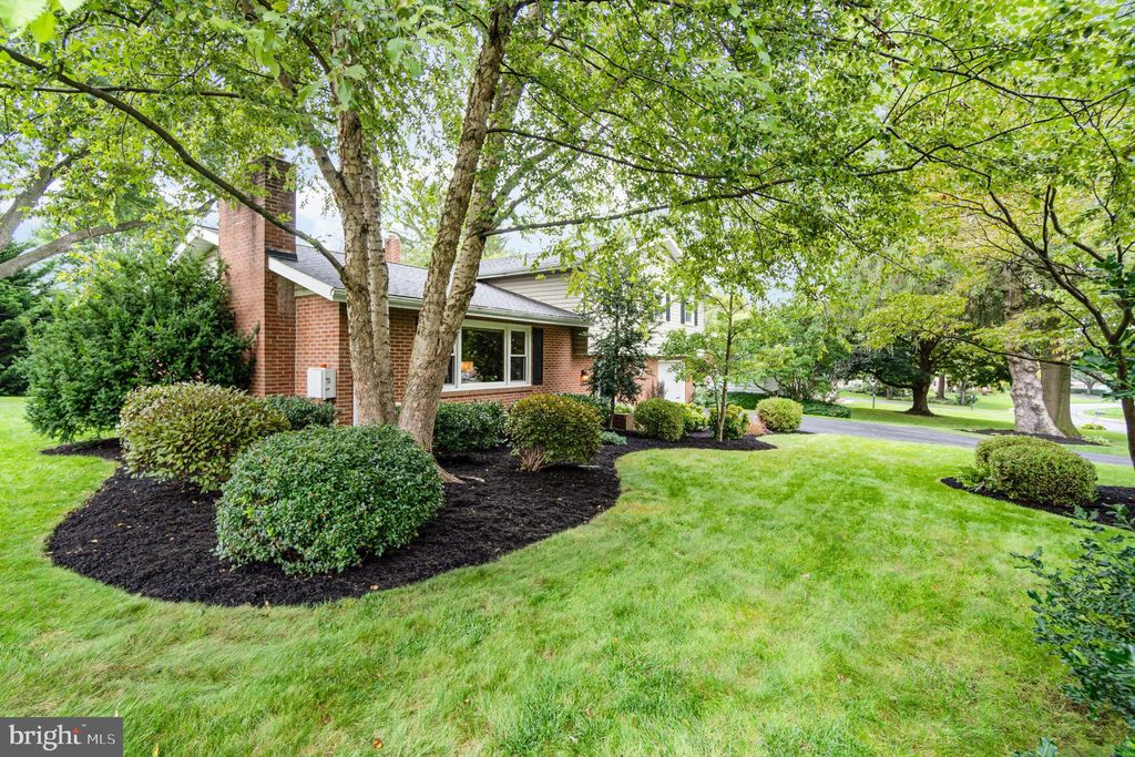 Photo of 55 Logging Road, LEOLA, PA 17540 (MLS # PALA2074846)