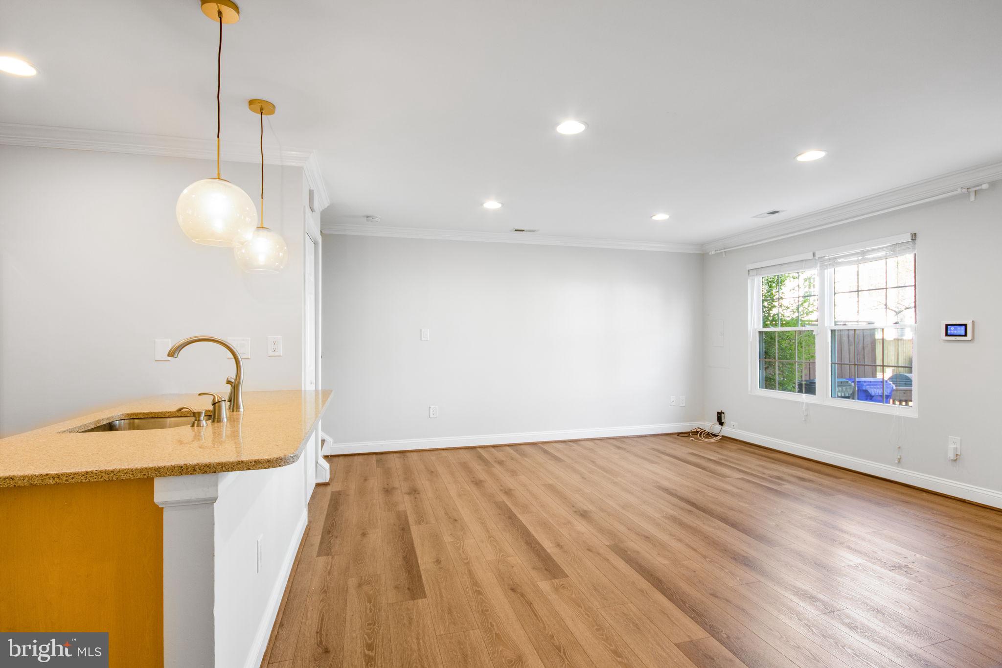 LAUREL LAKES PLAT 2 - Residential Lease