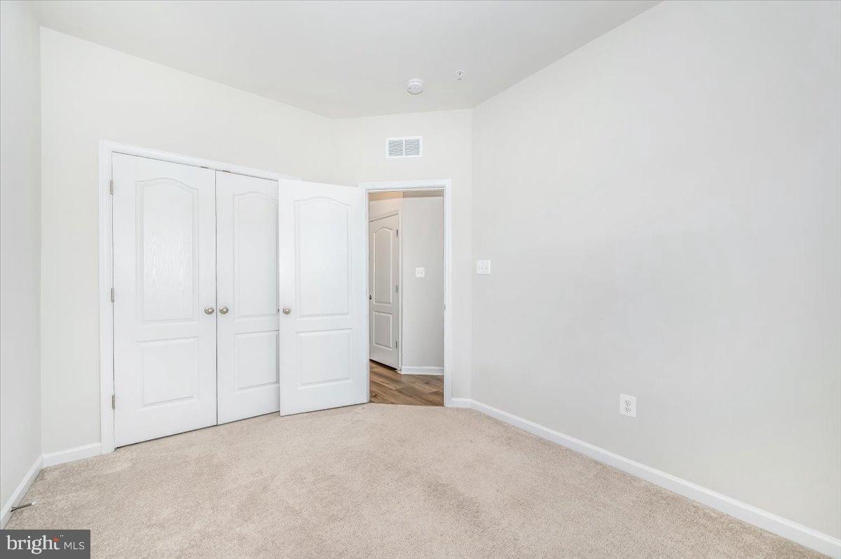 HARRINGTON TERRACE - Residential Lease