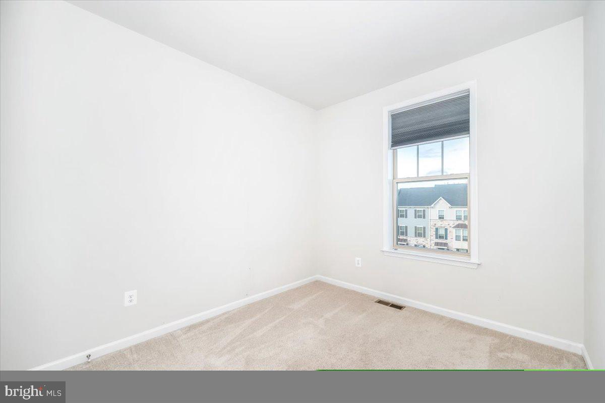 HARRINGTON TERRACE - Residential Lease