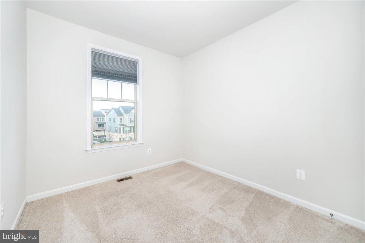 HARRINGTON TERRACE - Residential Lease