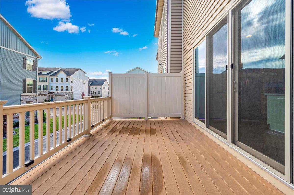 HARRINGTON TERRACE - Residential Lease