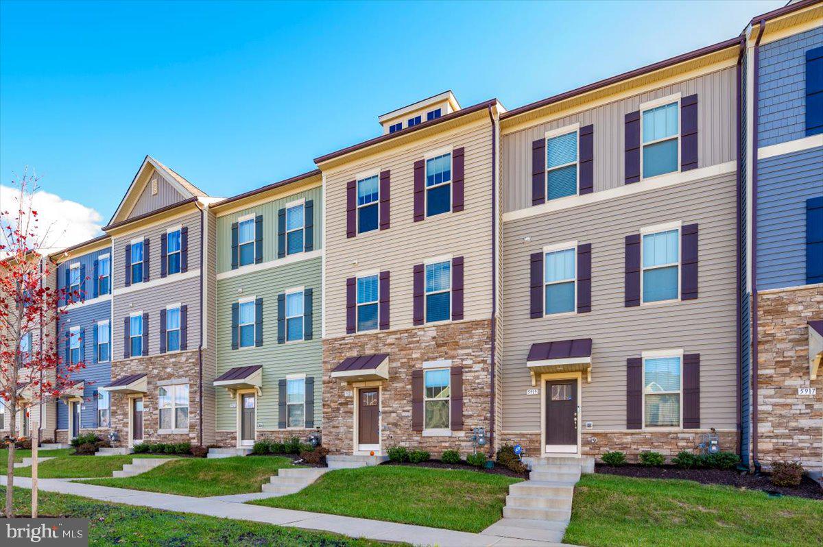 HARRINGTON TERRACE - Residential Lease