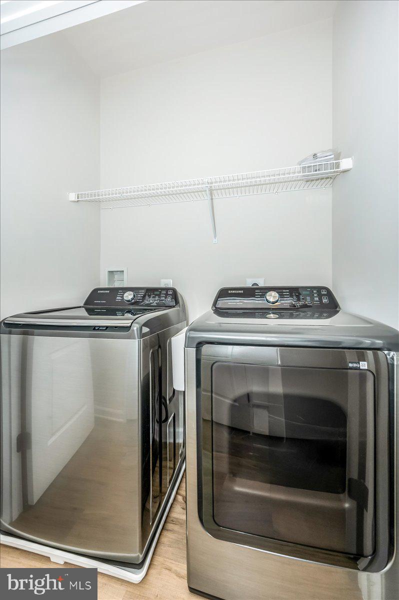 HARRINGTON TERRACE - Residential Lease