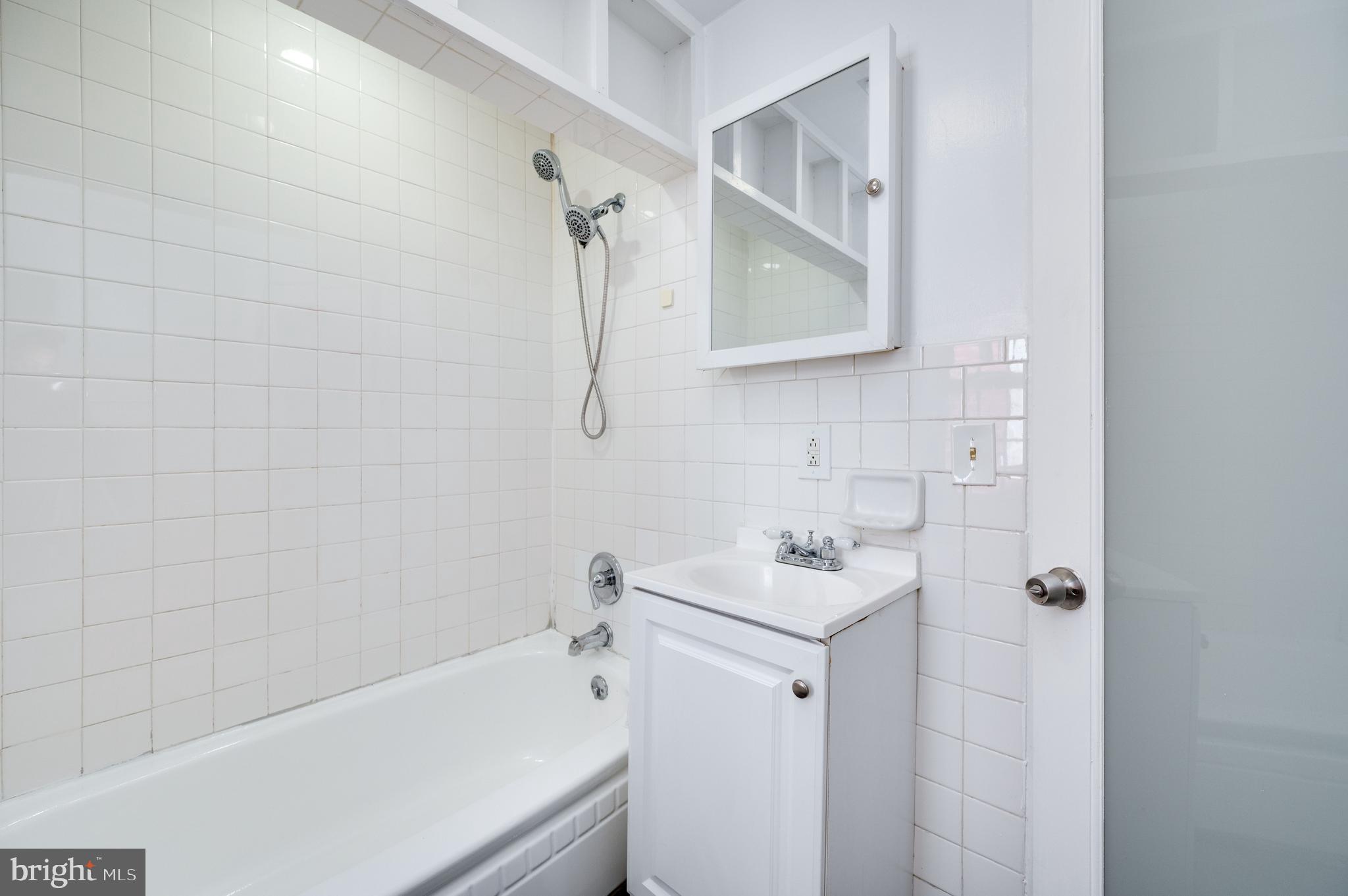 NORTHWEST READING - Residential