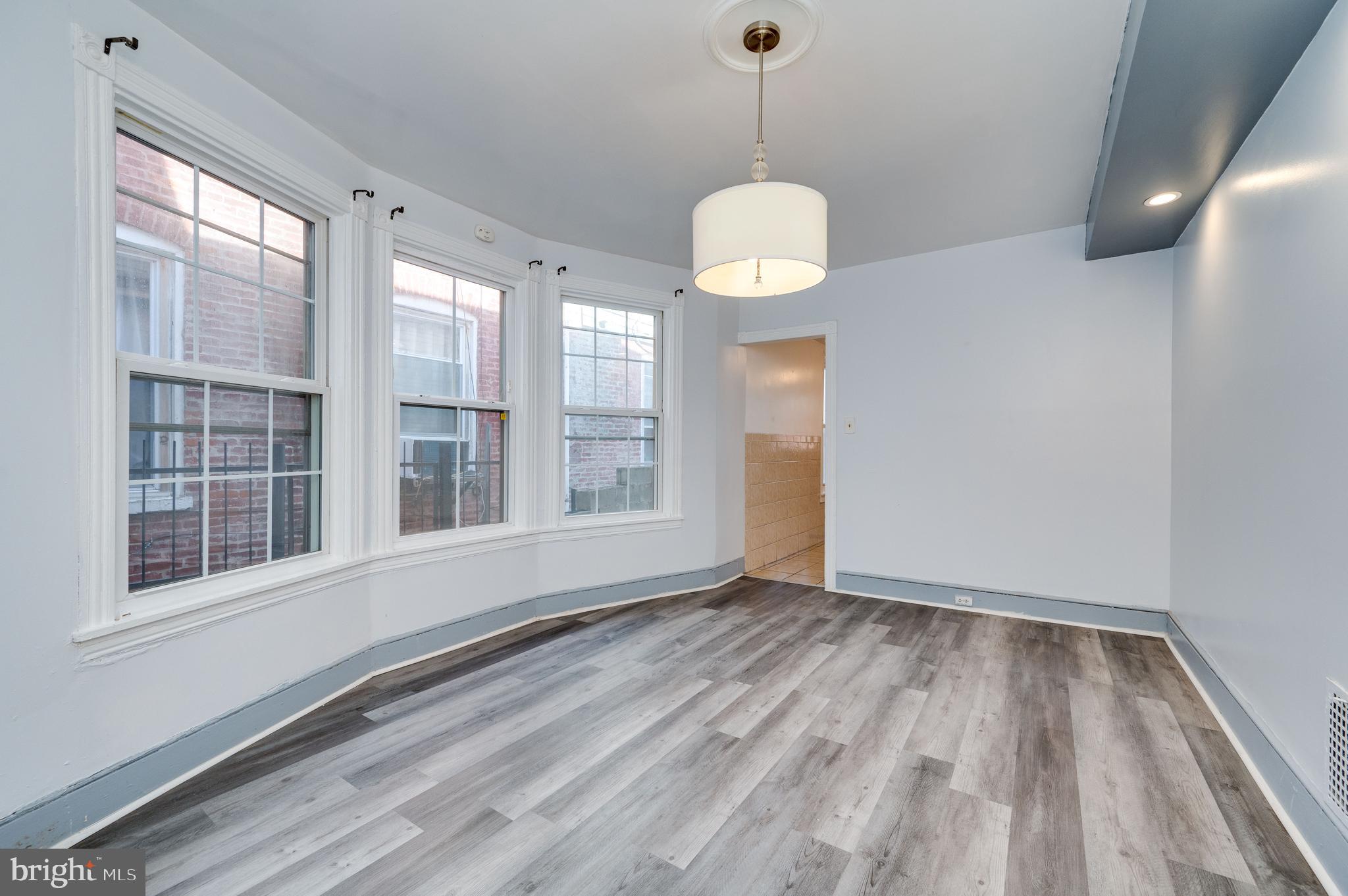 NORTHWEST READING - Residential