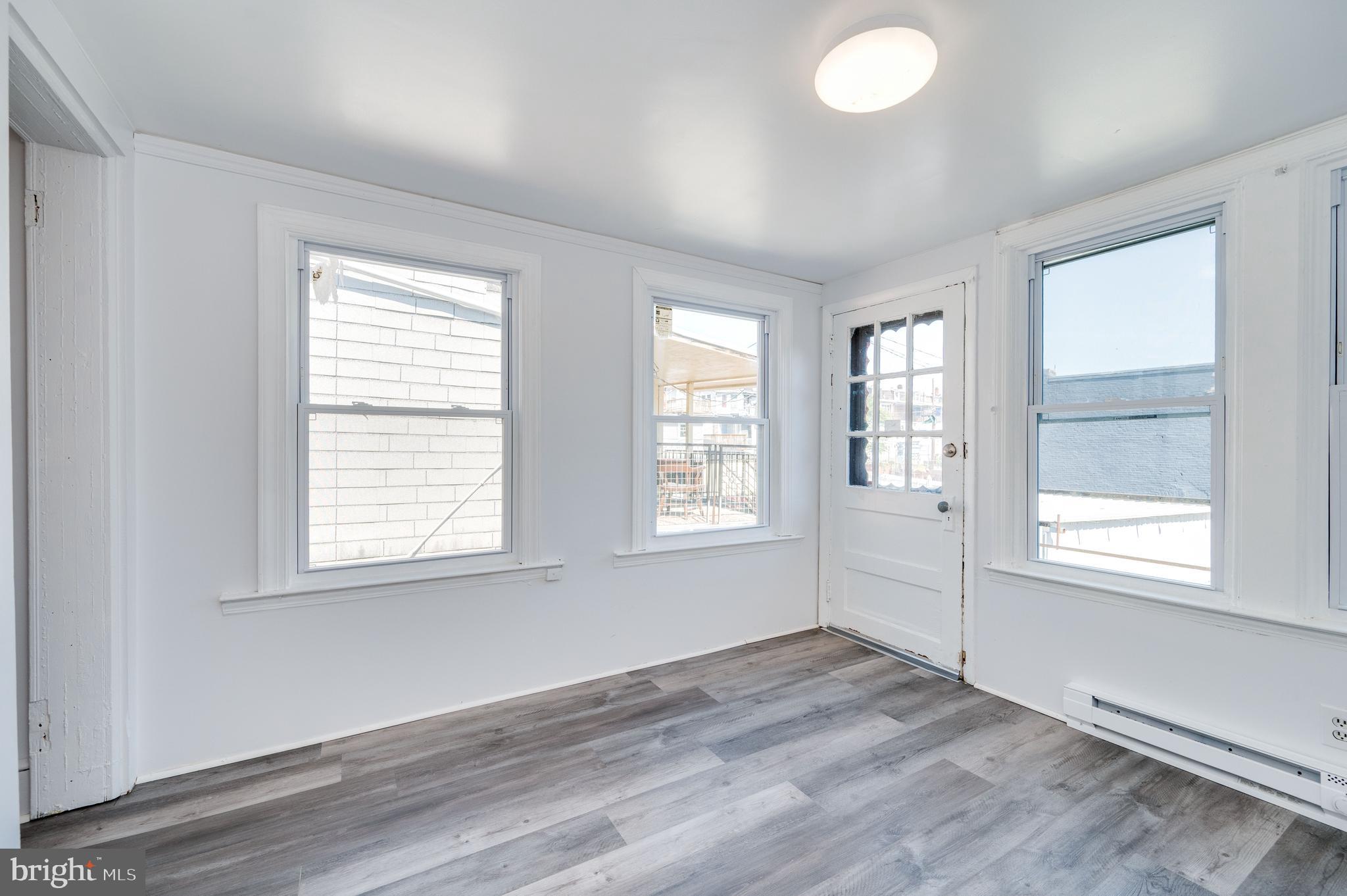 NORTHWEST READING - Residential