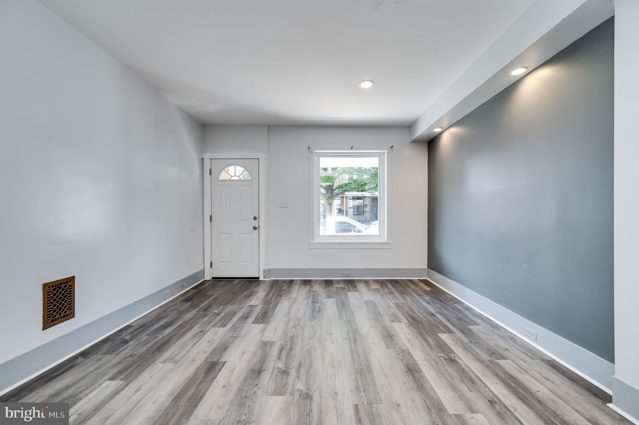 NORTHWEST READING - Residential