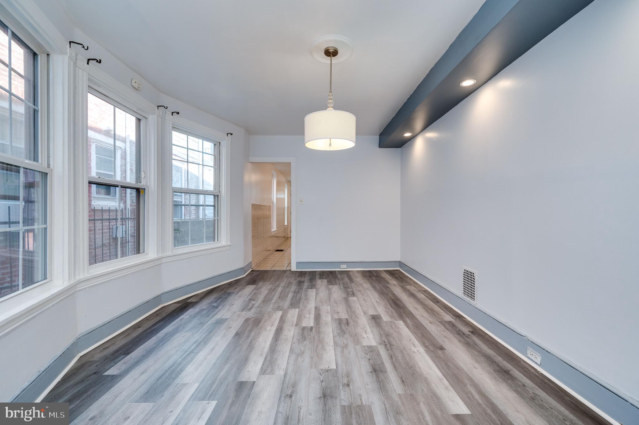 NORTHWEST READING - Residential