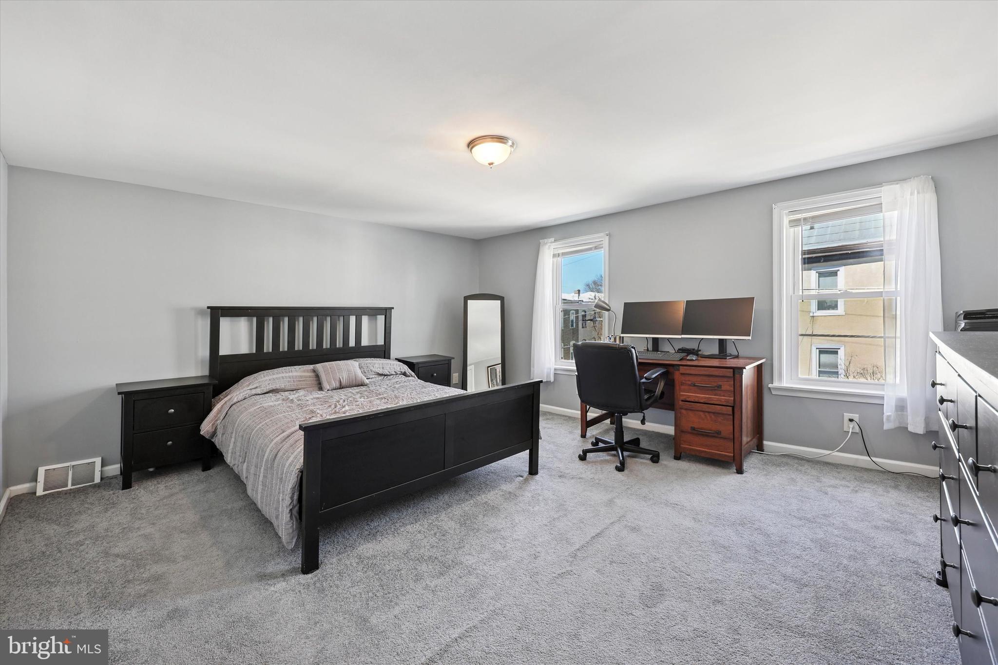 MANAYUNK - Residential