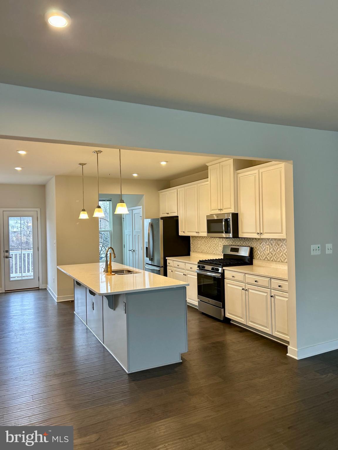 MAGNESS MILL - Residential Lease