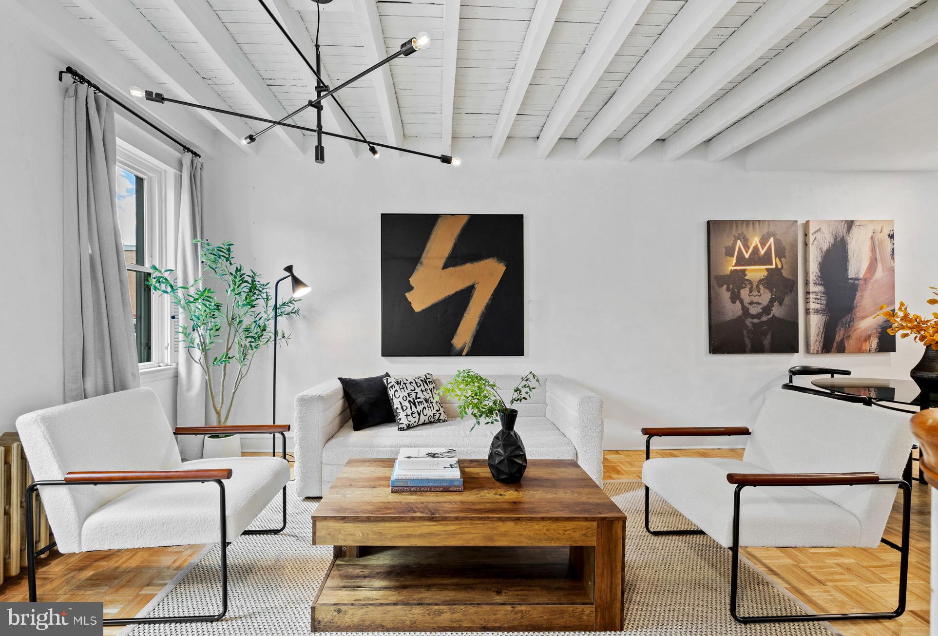 PORT RICHMOND - Residential