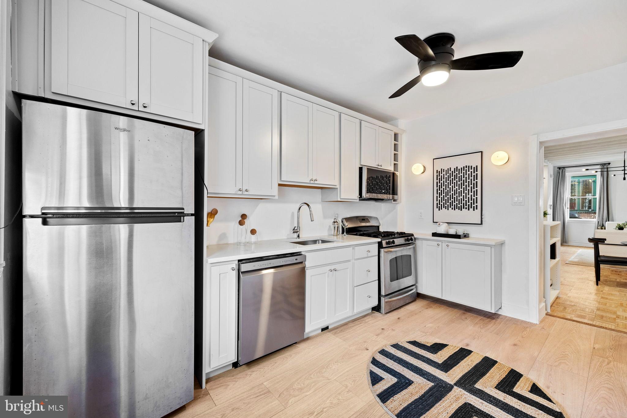 PORT RICHMOND - Residential