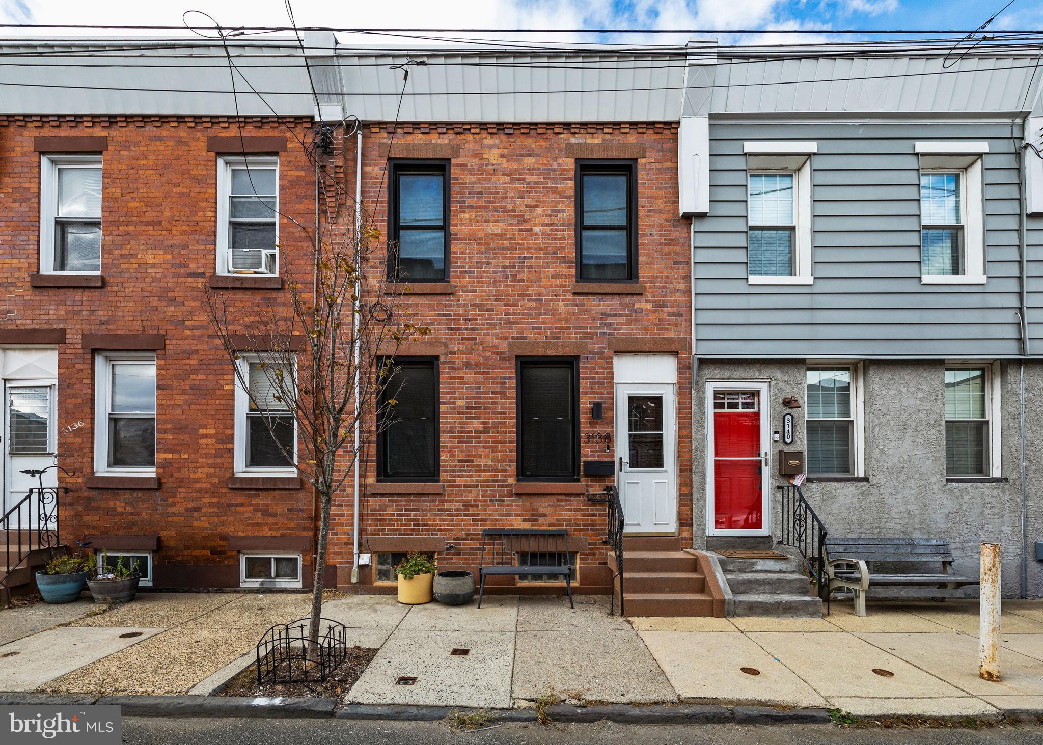 PORT RICHMOND - Residential